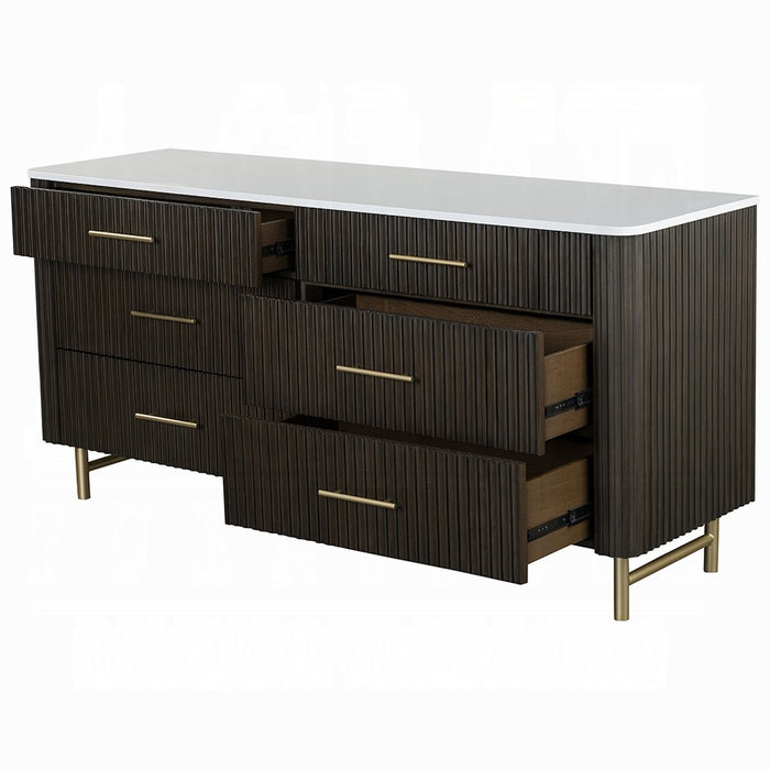 Clayten Bedroom Set