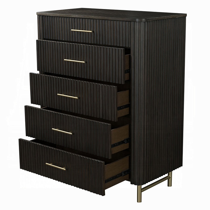 Clayten Bedroom Set