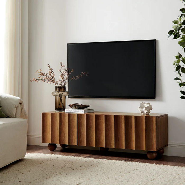 Sorren Scalloped 54" Wood TV Stand in Walnut